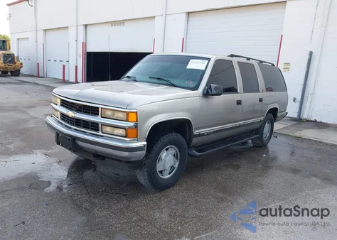 1999 Chevrolet Suburban 1500 Lt из США, поврежденный, VIN 3GNFK16R2XG224965